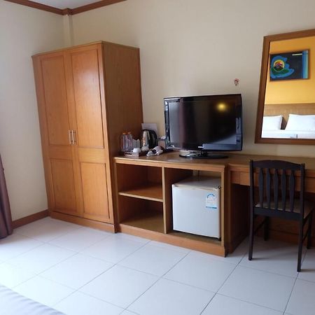 Baantonkhaokata Hotel Zewnętrze zdjęcie